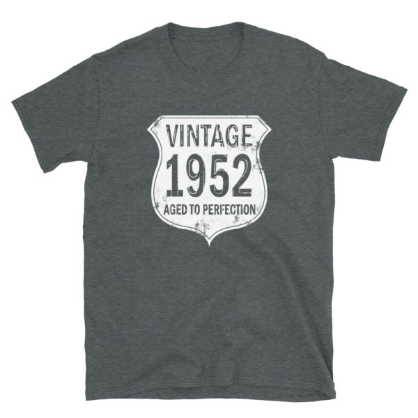 1952 Aged to Perfection Men's/Unisex T-Shirt